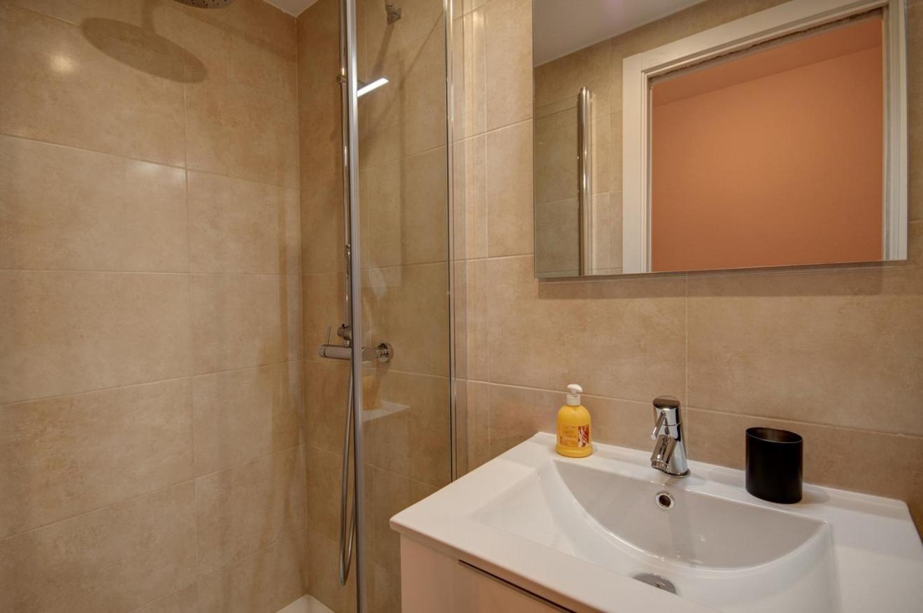 Beds & Breaks Ferrero Apartment Valencia Exterior foto